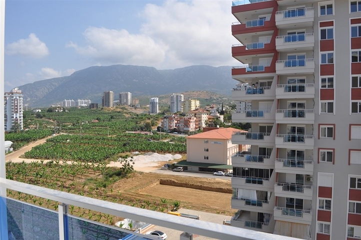 شقة عائلية فاخرة - غرفتين وصالة مفروشة -مجمع 5 نجوم -في محمودلار / الانيا 