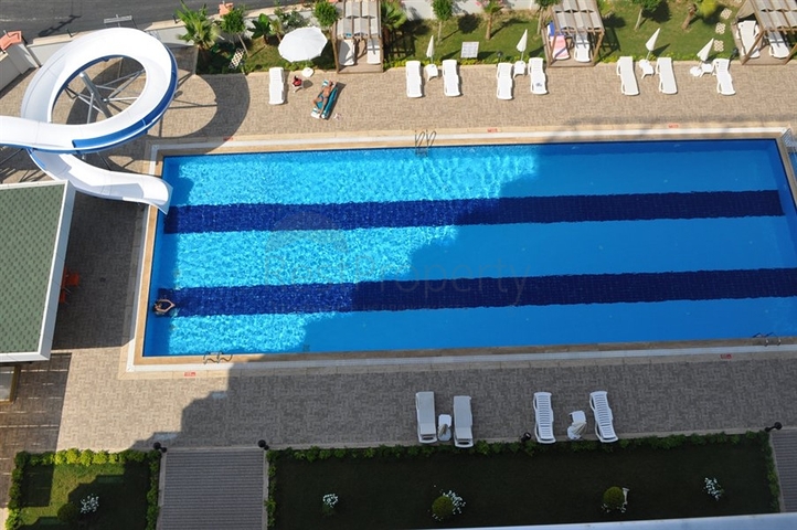 شقة عائلية فاخرة - غرفتين وصالة مفروشة -مجمع 5 نجوم -في محمودلار / الانيا 