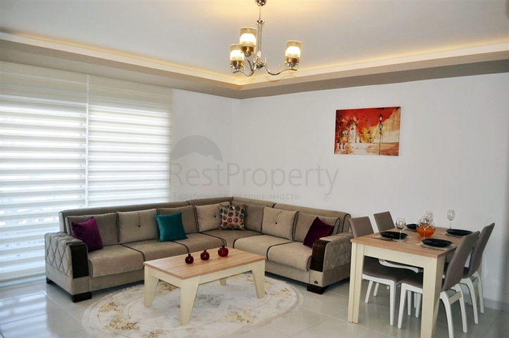 شقة عائلية فاخرة - غرفتين وصالة مفروشة -مجمع 5 نجوم -في محمودلار / الانيا 