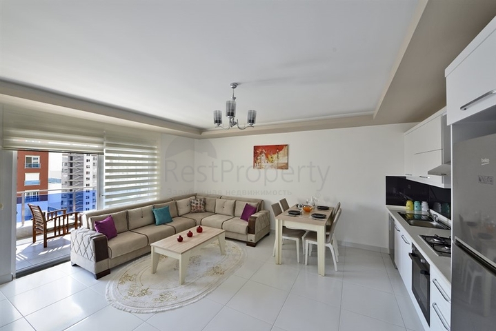 شقة عائلية فاخرة - غرفتين وصالة مفروشة -مجمع 5 نجوم -في محمودلار / الانيا 