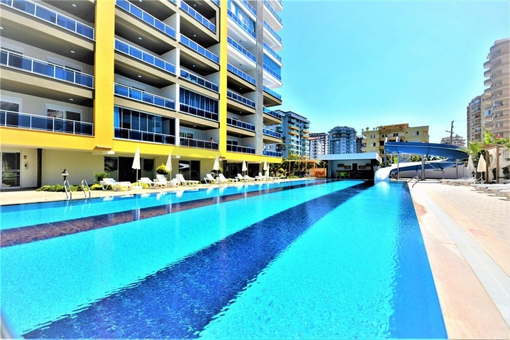 شقة عائلية فاخرة - غرفتين وصالة مفروشة -مجمع 5 نجوم -في محمودلار / الانيا 