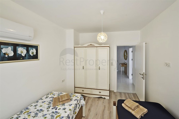 شقة عائلية فاخرة - غرفتين وصالة مفروشة -مجمع 5 نجوم -في محمودلار / الانيا 