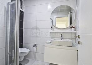 شقة عائلية فاخرة - غرفتين وصالة مفروشة -مجمع 5 نجوم -في محمودلار / الانيا 