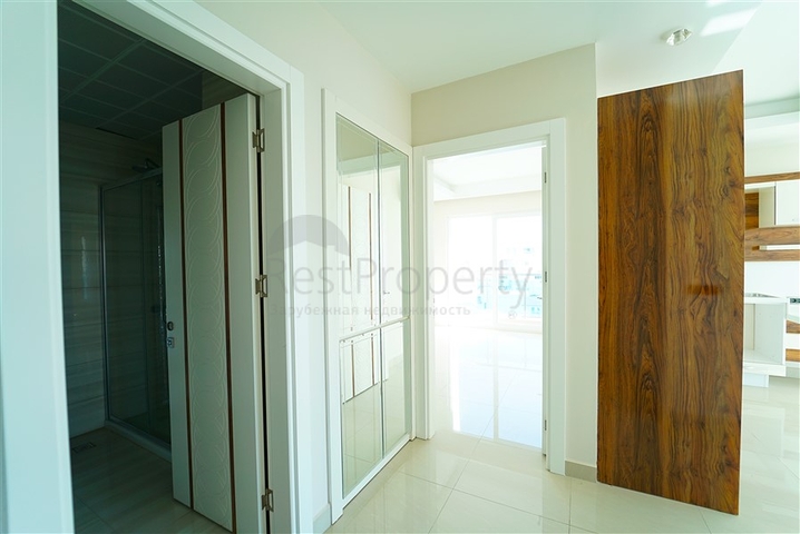 اطلالة بحر -شقة 2 غرفة وصالة -مجمع فاخر -في محمودلار / الانيا 