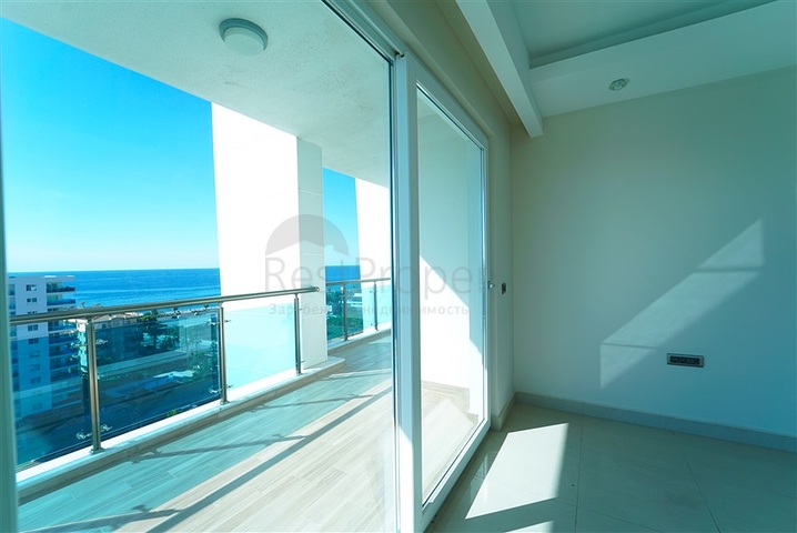 اطلالة بحر -شقة 2 غرفة وصالة -مجمع فاخر -في محمودلار / الانيا 