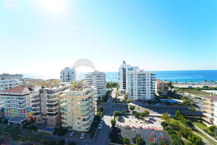 اطلالة بحر -شقة 2 غرفة وصالة -مجمع فاخر -في محمودلار / الانيا 