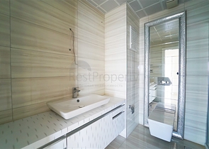 اطلالة بحر -شقة 2 غرفة وصالة -مجمع فاخر -في محمودلار / الانيا 