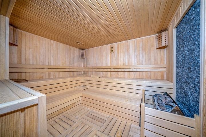 مجمع حديث بخدمات 5 نجوم - شقة 2 غرفة وصالة - في محمودلار / الانيا 