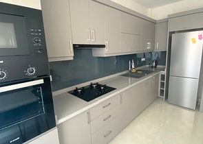 مجمع حديث بخدمات 5 نجوم - شقة 2 غرفة وصالة - في محمودلار / الانيا 