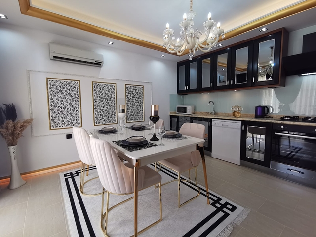 اطلالة بحر -شقة واسعة -تصميم 1+2 - مفروشة -في محمودلار / الانيا  