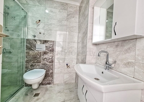 شقة غرفة وصالة مفروشة -ضمن مجمع جديد -في اوبا / الانيا 