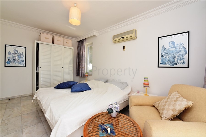 اطلالة بحر وقلعة -فيلا مستقلة في مركز الانيا 