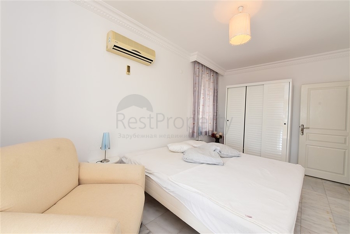 اطلالة بحر وقلعة -فيلا مستقلة في مركز الانيا 