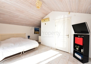 اطلالة بحر وقلعة -فيلا مستقلة في مركز الانيا 