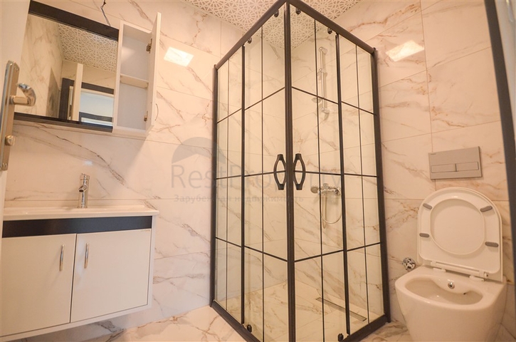 مجمع انيق -ضمن موقع مميز -شقة 2 غرفة وصالة - في محمودلار / الانيا 