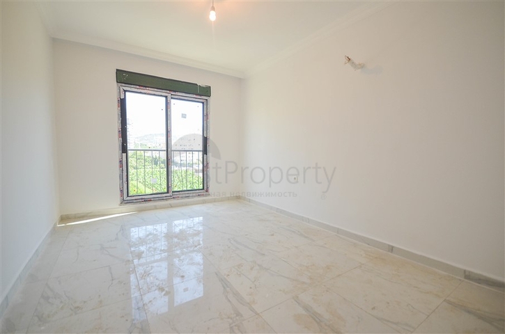 مجمع انيق -ضمن موقع مميز -شقة 2 غرفة وصالة - في محمودلار / الانيا 