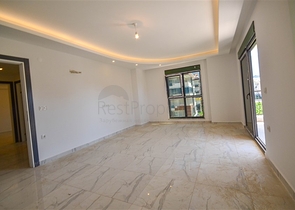 مجمع انيق -ضمن موقع مميز -شقة 2 غرفة وصالة - في محمودلار / الانيا 