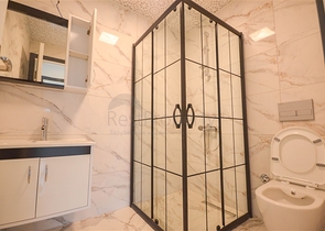 مجمع انيق -ضمن موقع مميز -شقة 2 غرفة وصالة - في محمودلار / الانيا 