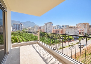 مجمع انيق -ضمن موقع مميز -شقة 2 غرفة وصالة - في محمودلار / الانيا 