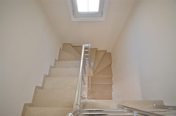 اطلالة بحر -فيلا مستقلة مع مسبح خاص -3 غرف وصالة -في كارجيجاك / الانيا 