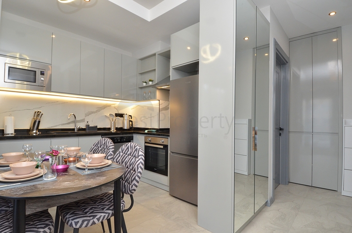 شقة مناسبة للاستثمار في مركز الانيا - غرفة وصالة مفروشة -كليوباترا / الانيا 