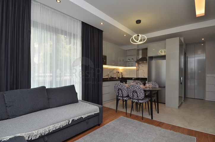 شقة مناسبة للاستثمار في مركز الانيا - غرفة وصالة مفروشة -كليوباترا / الانيا 