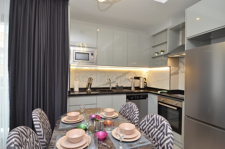 شقة مناسبة للاستثمار في مركز الانيا - غرفة وصالة مفروشة -كليوباترا / الانيا 