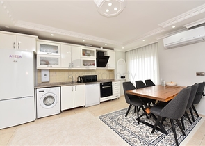 دوبلكس عائلية واسعة -4 غرف وصالة -في محمودلار / الانيا