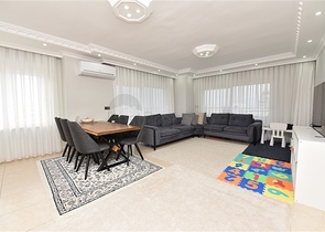 دوبلكس عائلية واسعة -4 غرف وصالة -في محمودلار / الانيا