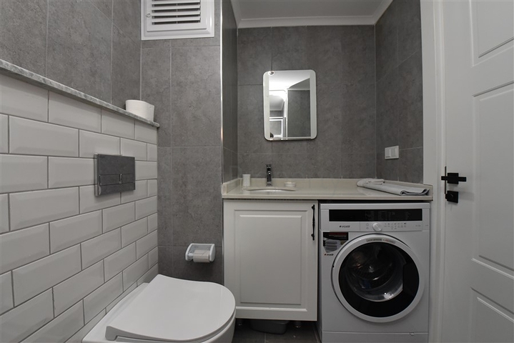 شقة مناسبة للاستثمار في مركز الانيا - غرفة وصالة مفروشة -كليوباترا / الانيا 