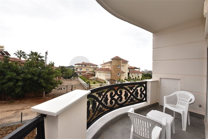 شقة مناسبة للاستثمار في مركز الانيا - غرفة وصالة مفروشة -كليوباترا / الانيا 