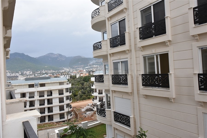 شقة مناسبة للاستثمار في مركز الانيا - غرفة وصالة مفروشة -كليوباترا / الانيا 