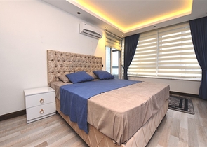 دوبلكس عائلية واسعة باطلالة بحر - ضمن مجمع سكني في محمودلار / الانيا 