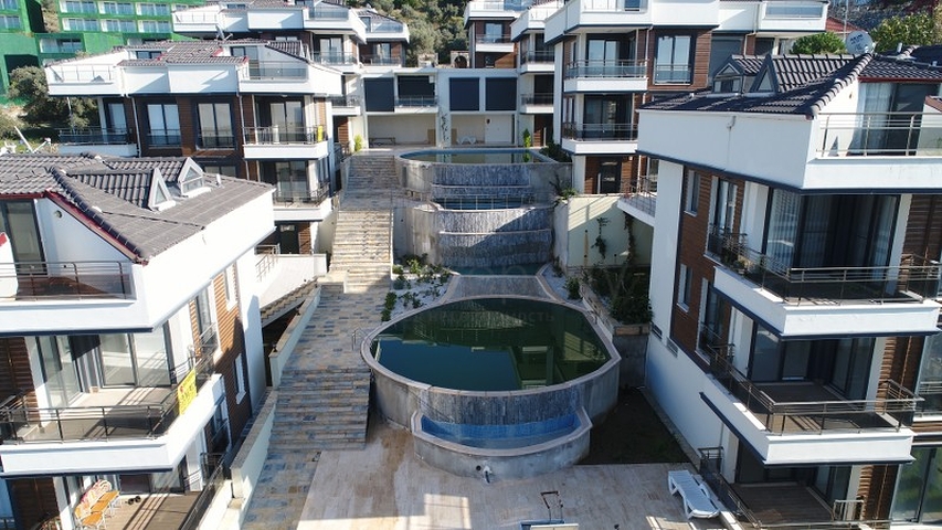 بودروم بينينسولا آرت نوفو ريزيدنس