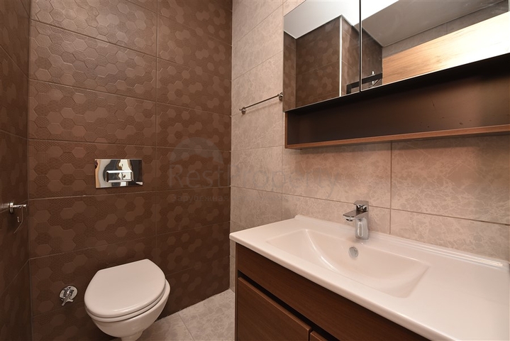 سعر مناسب - دوبلكس جديدة في منطقة اوبا / الانيا 