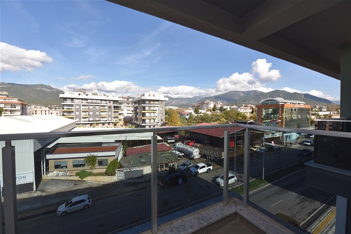 سعر مناسب - دوبلكس جديدة في منطقة اوبا / الانيا 