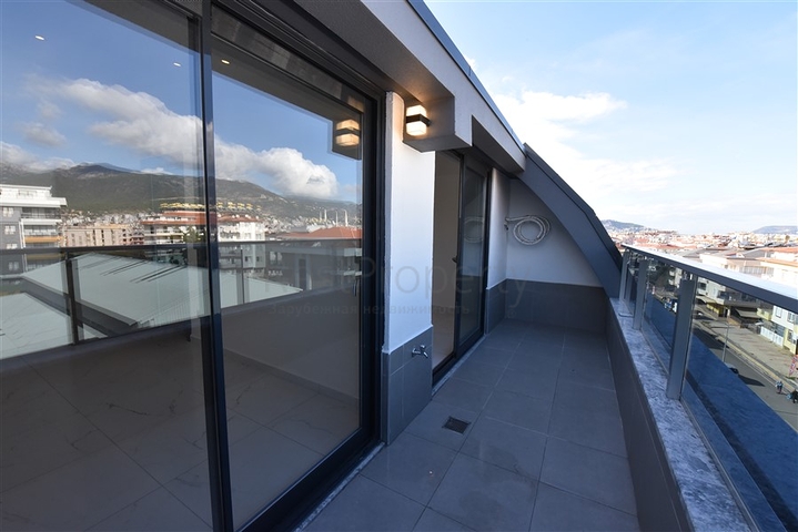 سعر مناسب - دوبلكس جديدة في منطقة اوبا / الانيا 