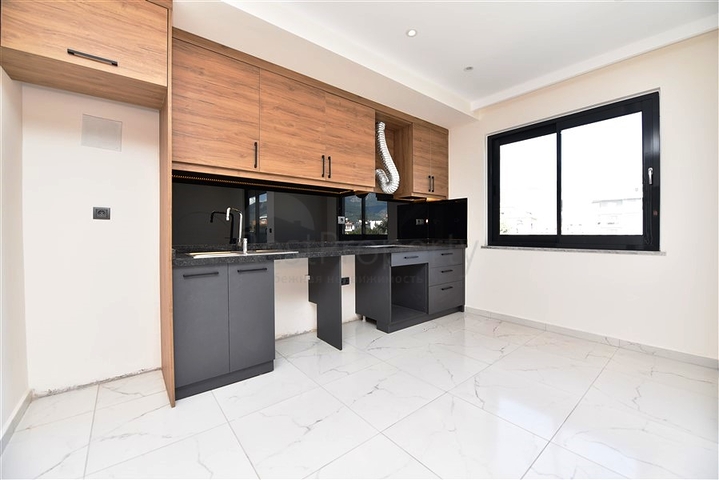 سعر مناسب - دوبلكس جديدة في منطقة اوبا / الانيا 