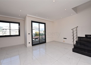 سعر مناسب - دوبلكس جديدة في منطقة اوبا / الانيا 