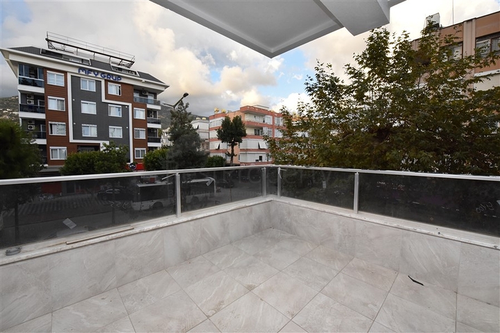 مطبخ منفصل - شقة 2 غرفة وصالة -جديدة- في مركز الانيا 