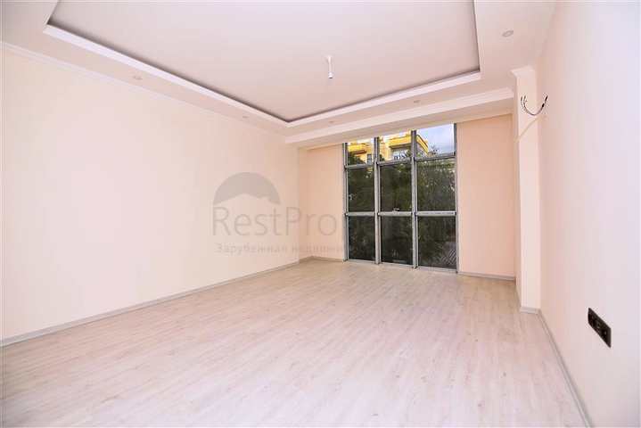 مطبخ منفصل - شقة 2 غرفة وصالة -جديدة- في مركز الانيا 