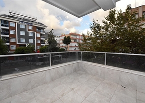 مطبخ منفصل - شقة 2 غرفة وصالة -جديدة- في مركز الانيا 