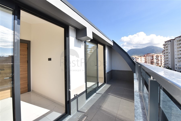 بنتهاوس جديدة في اوبا - غرفتين وصالة -ضمن مجمع سكني - اوبا / الانيا 