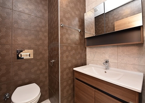 بنتهاوس جديدة في اوبا - غرفتين وصالة -ضمن مجمع سكني - اوبا / الانيا 