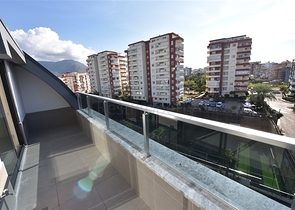 بنتهاوس جديدة في اوبا - غرفتين وصالة -ضمن مجمع سكني - اوبا / الانيا 