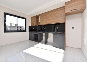 بنتهاوس جديدة في اوبا - غرفتين وصالة -ضمن مجمع سكني - اوبا / الانيا 