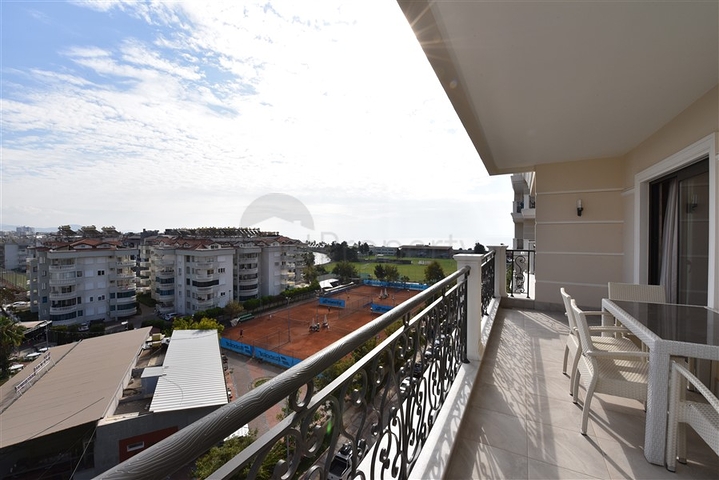 اطلالة بحر - مجمع 5 نجوم -شقة 2 غرفة وصالة في مركز الانيا 