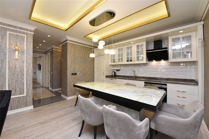 اطلالة بحر - مجمع 5 نجوم -شقة 2 غرفة وصالة في مركز الانيا 