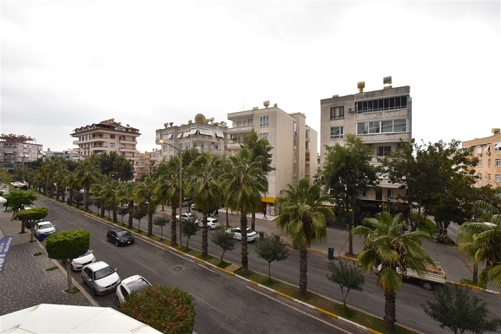 مجمع فاخر في مركز الانيا - شقة 2 غرفة وصالة مفروشة -الانيا سنتر 