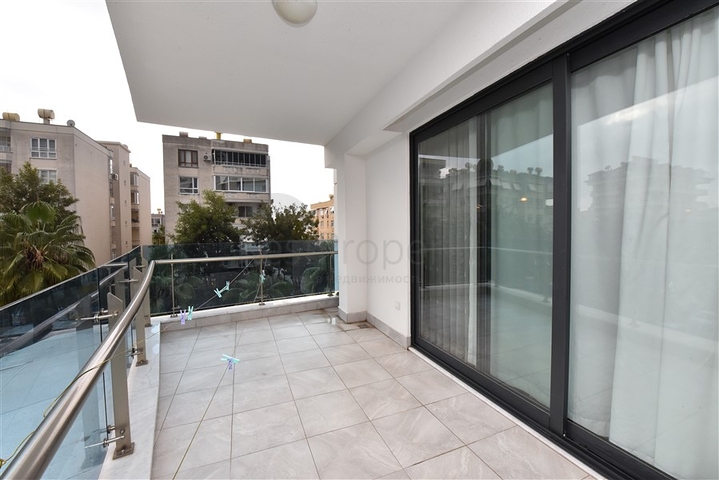 مجمع فاخر في مركز الانيا - شقة 2 غرفة وصالة مفروشة -الانيا سنتر 